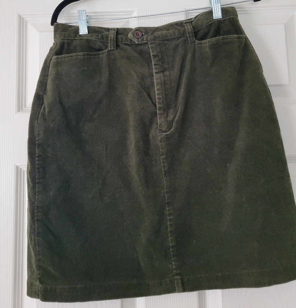 Vintage Eddie Bauer Women's Dark Olive Corduroy Side Pockets Mini Skirt Size 12
